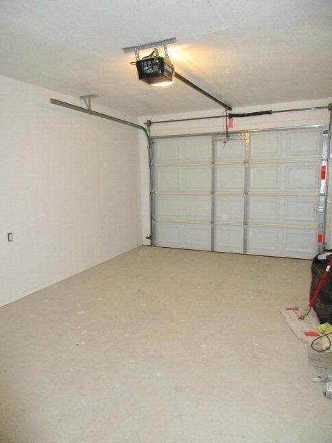 1607 S De la Rosa Dr, Donna, TX 78537 - photo 4