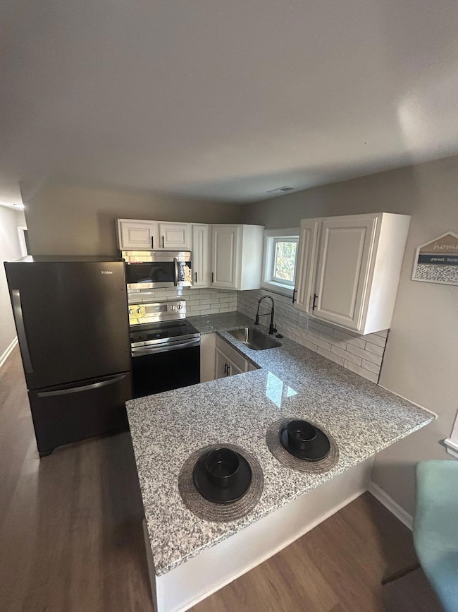 599 Whitethorne Ave, Columbus, OH 43223 - photo 6