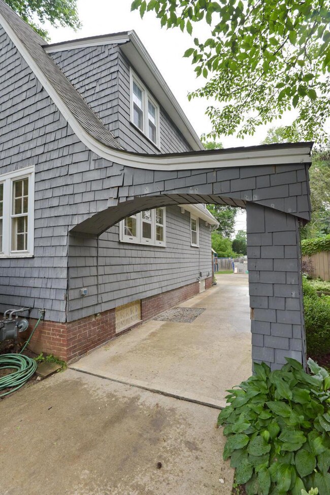 82 Blenheim Rd-47