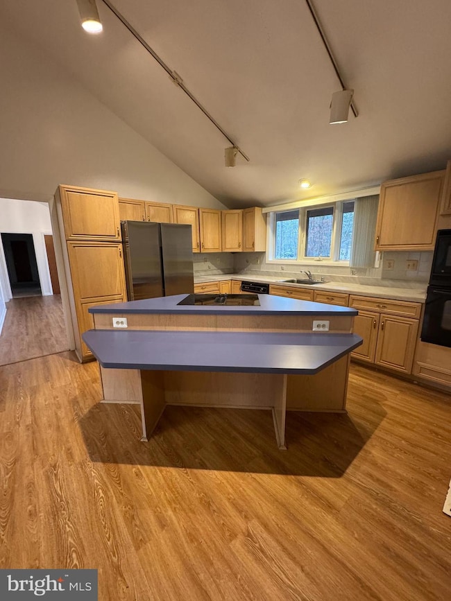 11832 Wollaston Cir, Swan Point, MD 20645 - photo 2