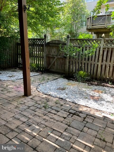 13407 Sir Ramsay Way, Herndon, VA 20171 - photo 3