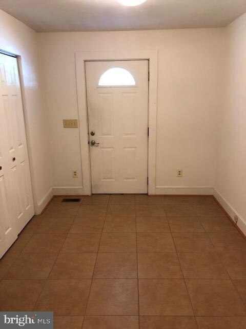 138 Andrew Chapel Rd unit 202, Stafford, VA 22554 - photo 4