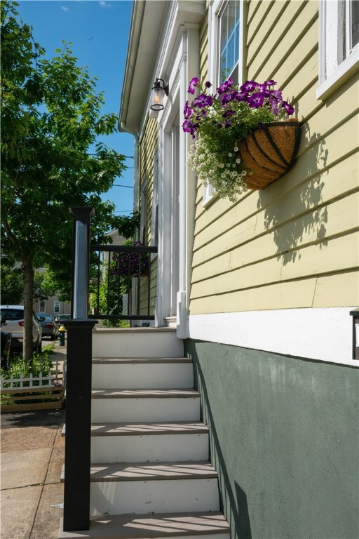 10 Ringgold St unit 2, Providence, RI 02903 - photo 4