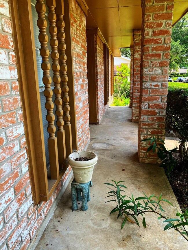 Front porch view from the left side of the house.