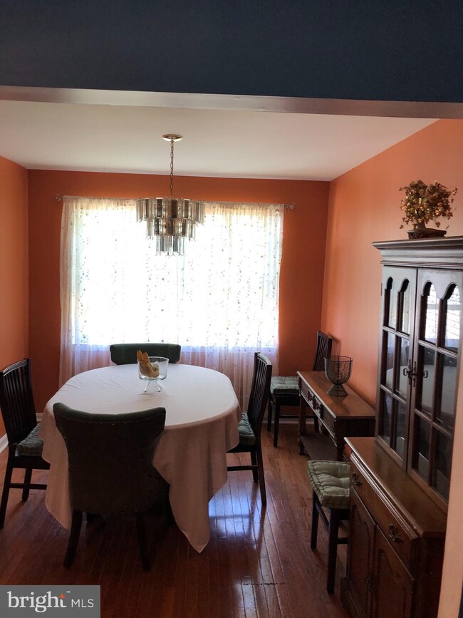 1401 Kings Valley Dr, Bowie, MD 20721 - photo 7