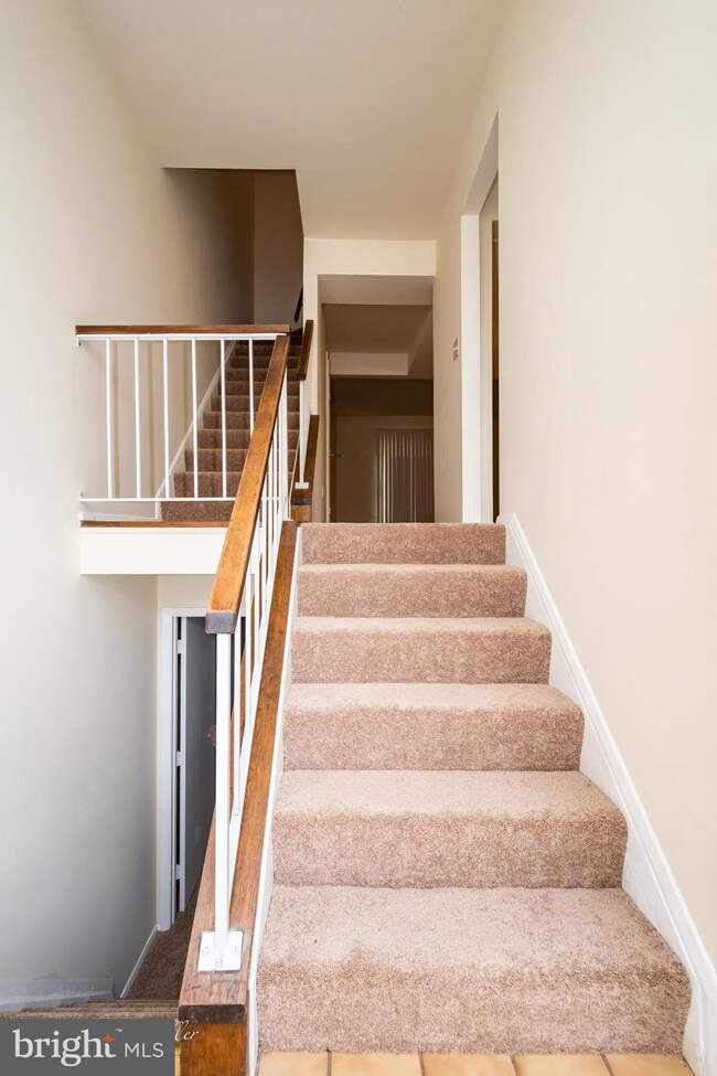 9268 Bellbeck Rd, Parkville, MD 21234 - photo 3