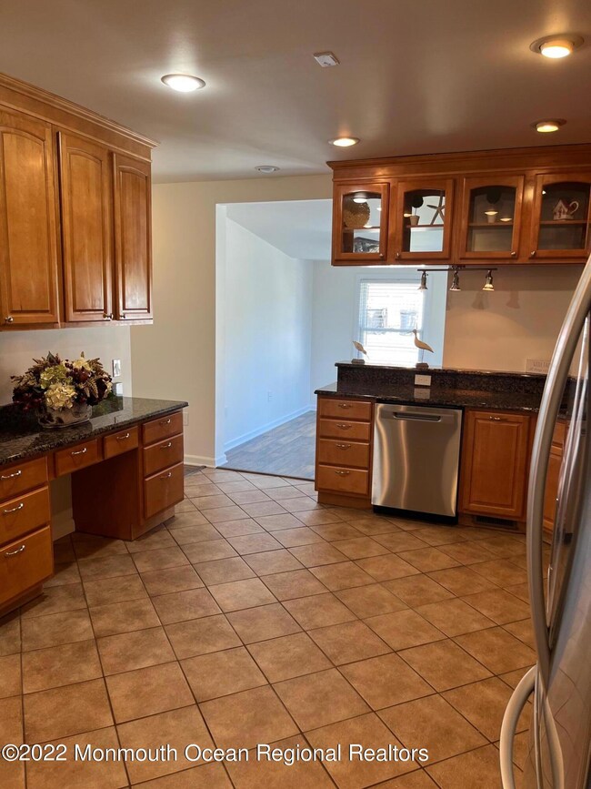 15 Center Ave, Leonardo, NJ 07737 - photo 7