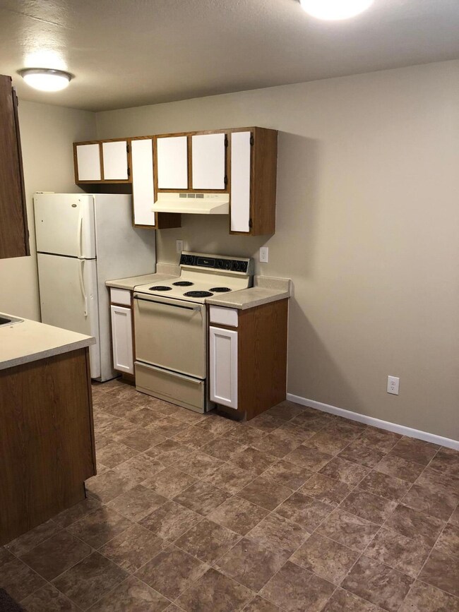 3291 E. Mound - 12-10-18 2