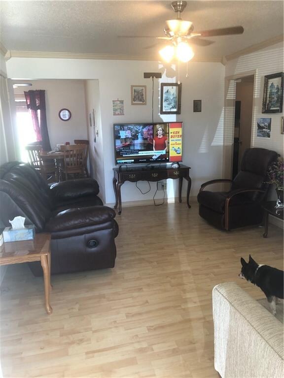 Bright welcoming living room!