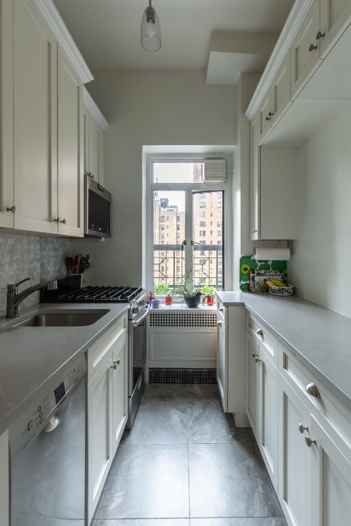 Goodhue House unit 14-E, New York, NY 10016 - photo 3