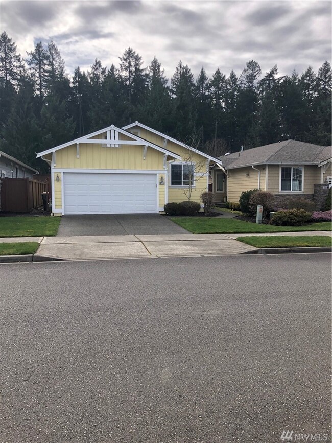 8213 Bainbridge Loop NE unit 2, Lacey, WA 98516 - photo 2