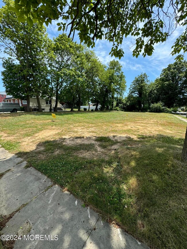 172 Chelton Ave, Long Branch, NJ 07740 - photo 2