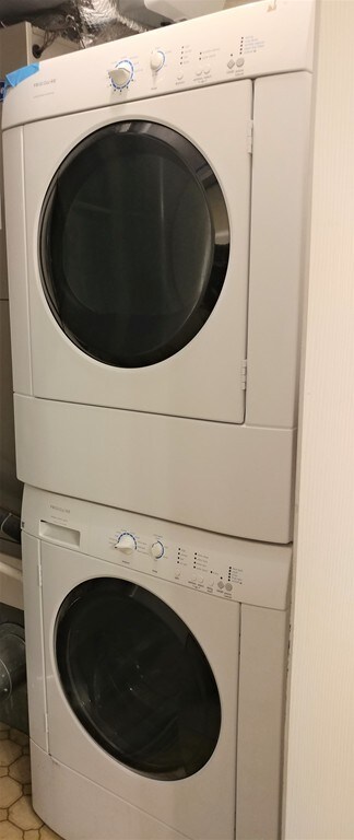 160 Quincy Shore Dr unit 103, Quincy, MA 02171 - photo 5