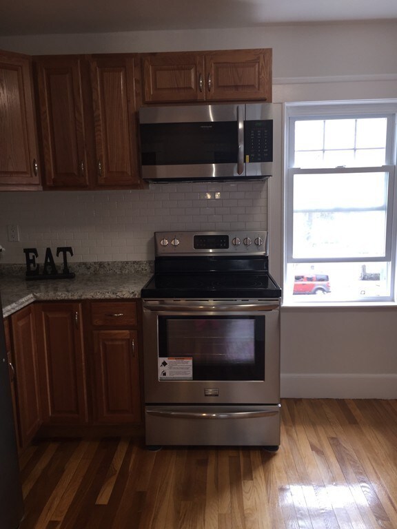 6 Quarry St unit 2, Quincy, MA 02169 - photo 5