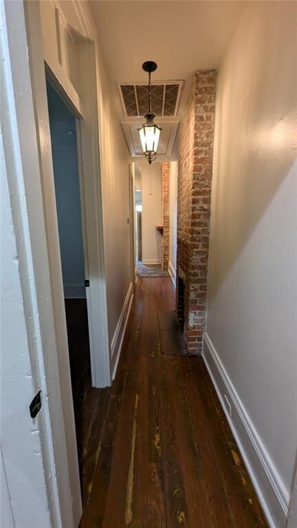 Hallway to bedrooms