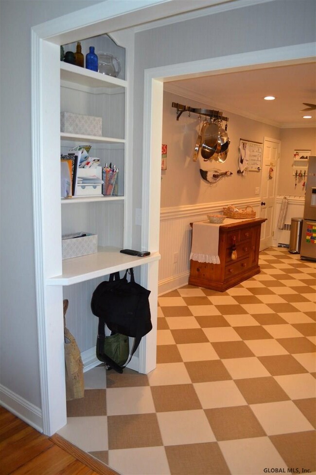 49 Swaggertown Rd, Schenectady, NY 12302 - photo 7