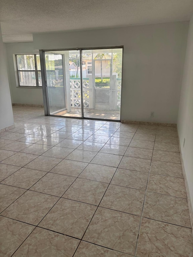 2075 NW 46th Ave unit I102, Lauderhill, FL 33313 - photo 2
