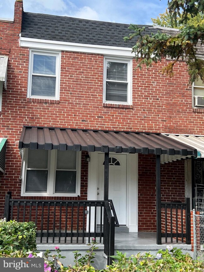 912 Whitmore Ave, Baltimore, MD 21216 - photo 5