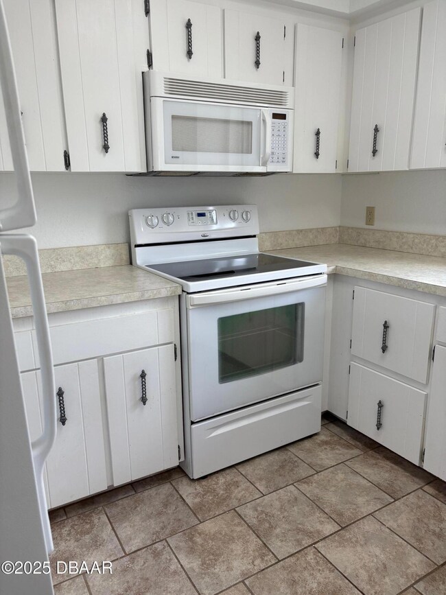 600 N Boundary Ave unit 114-C, Deland, FL 32720 - photo 5