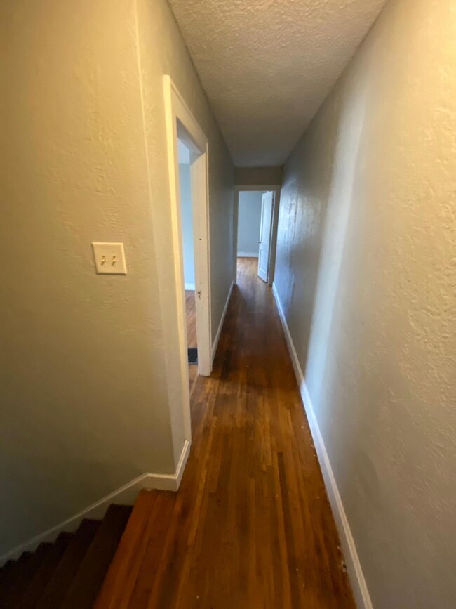 1107 E. 22nd Ave. 5