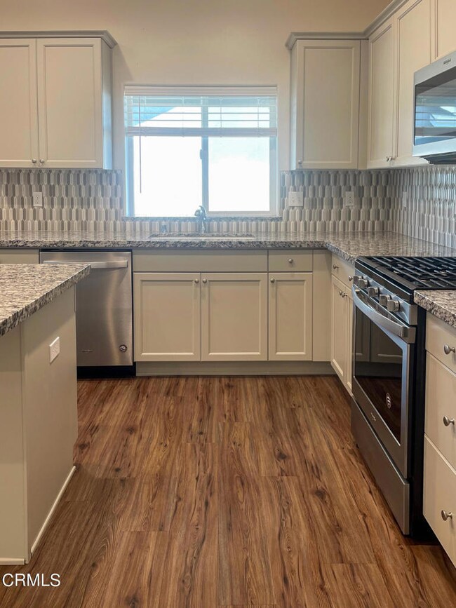 495 S Belmont St-6778