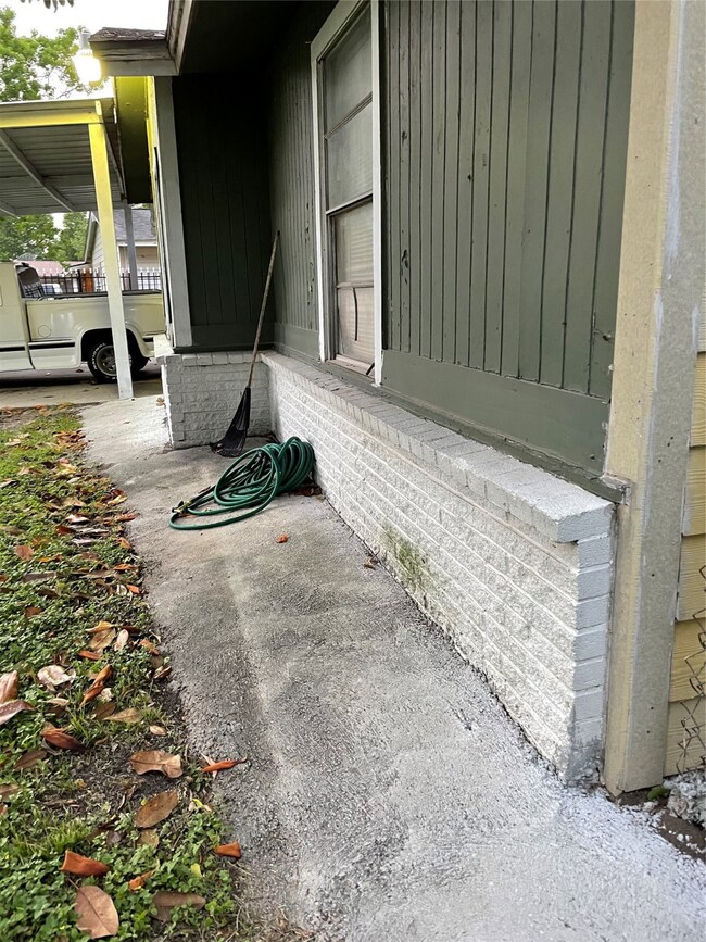 2631 Mooney Rd, Houston, TX 77093 - photo 3