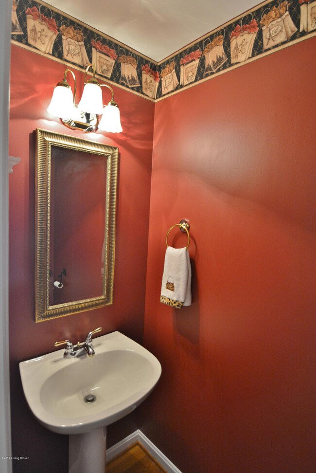 1/2 Bath on Main level