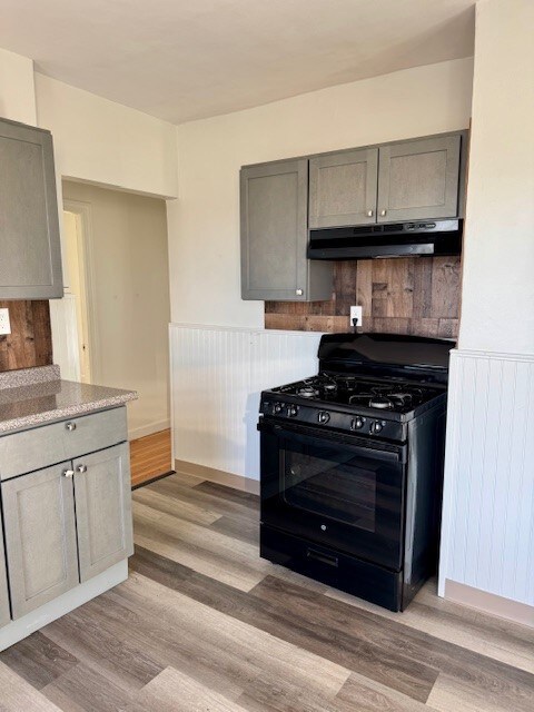 300 East Ave unit 2, Pawtucket, RI 02860 - photo 2