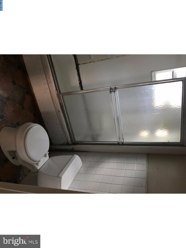 26 S 35th St, Camden, NJ 08105 - photo 5