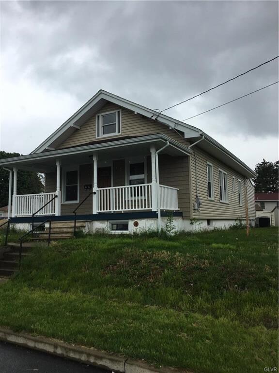 2032 N 3rd Ave, Whitehall, PA 18052 - photo 3