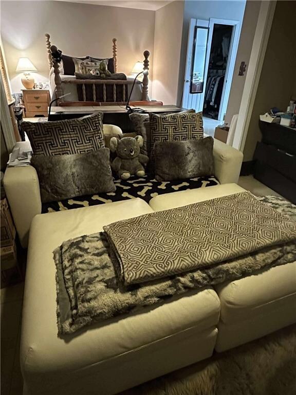 Bedroom with carpet
