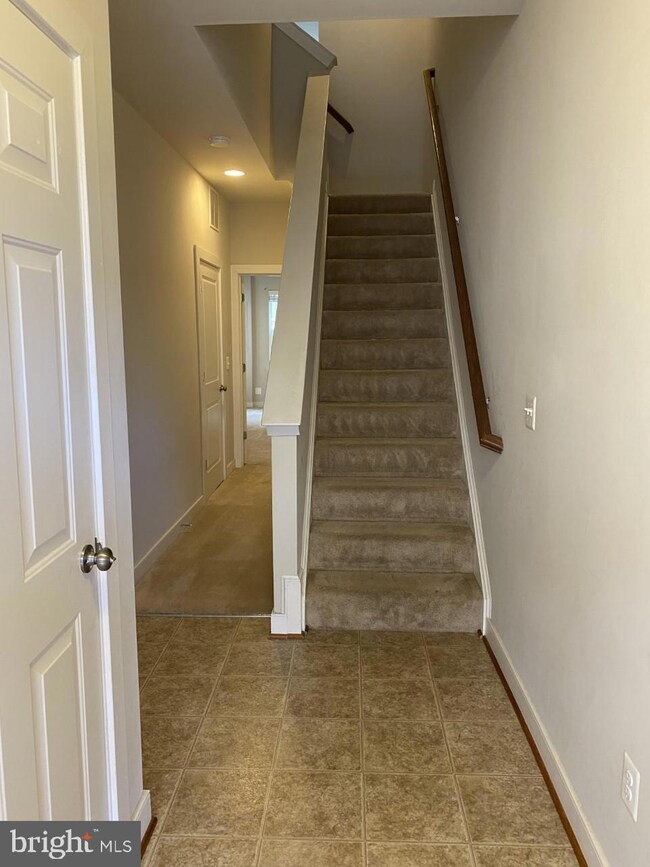 202 Shamrock Dr, Stafford, VA 22556 - photo 7