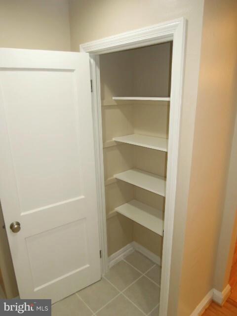 1357 Stonewood Rd, Baltimore, MD 21239 - photo 4