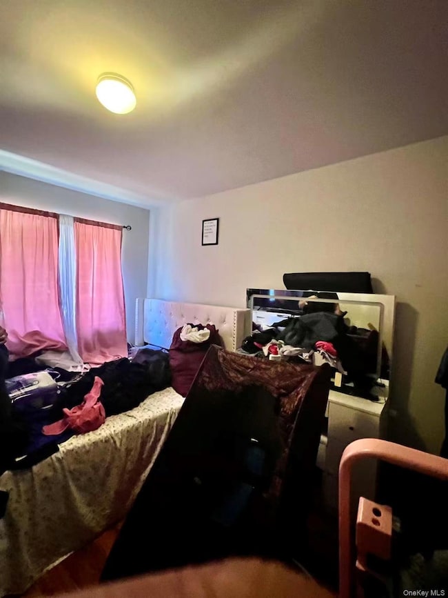 1009 166th St, Whitestone, NY 11357 - photo 6