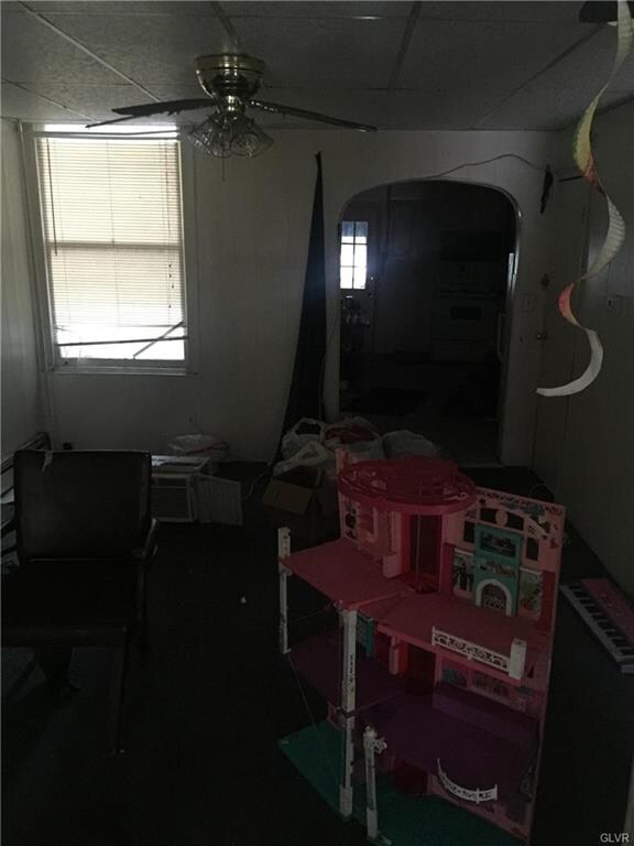 809 N Jordan St, Allentown, PA 18102 - photo 4