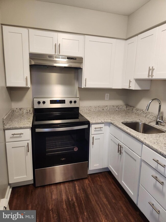 507 E Highland Ave unit 6, Wilmington, DE 19804 - photo 4