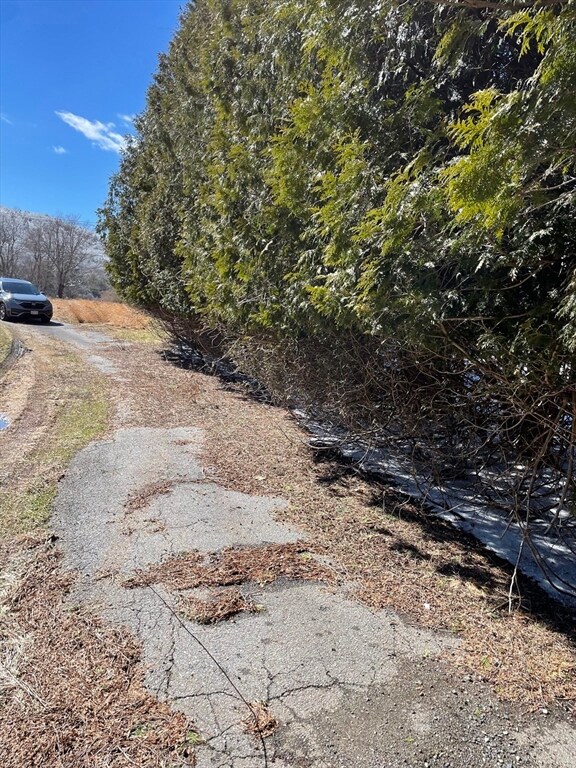 475 Long Plain Rd, Leverett, MA 01054 - photo 2