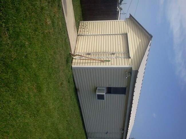 OWNER'S  PRIDE - BUILT TO HOUSE HARLEY