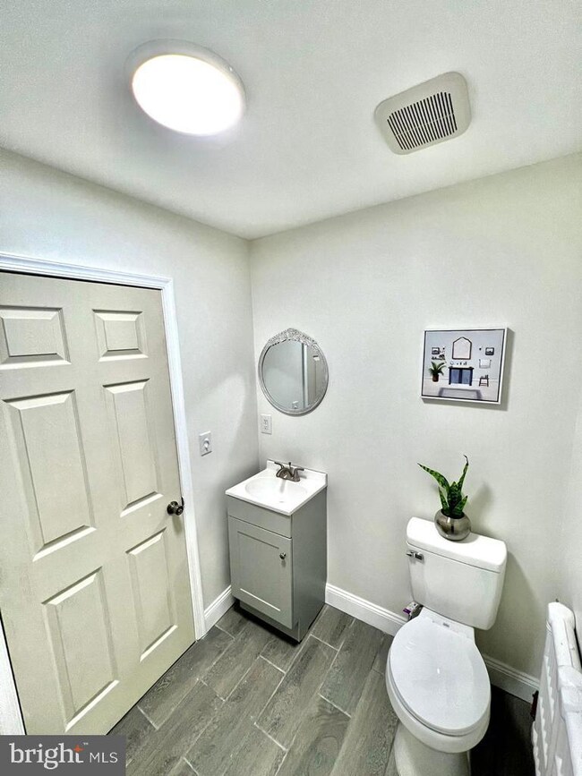 1328 N 12th St, Reading, PA 19604 - photo 7