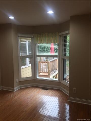 Breakfast nook