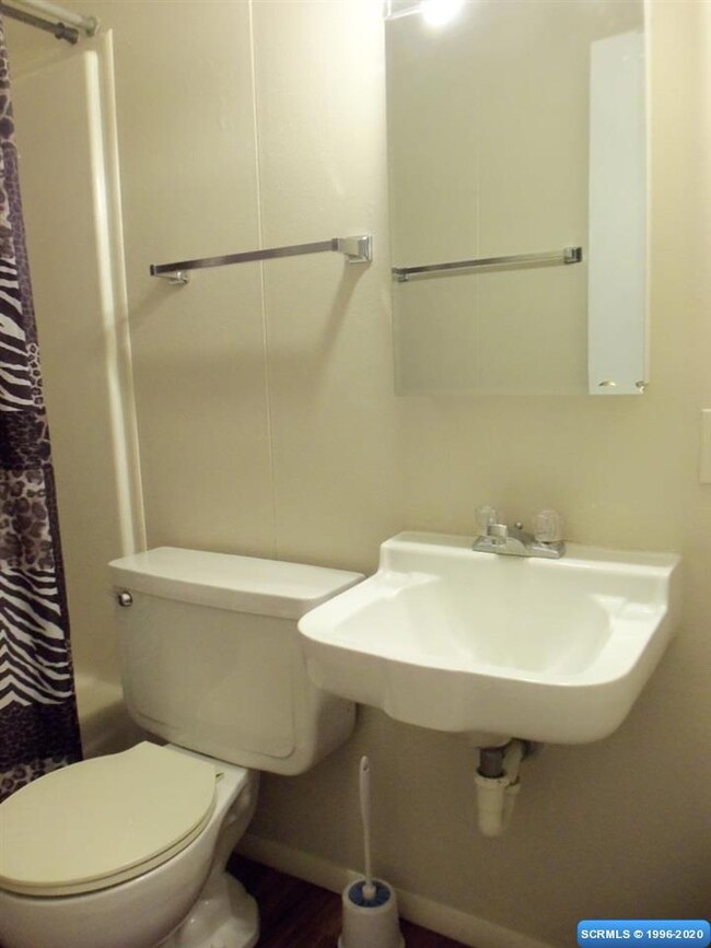 809 W Hester St unit 809 1/2 and 811 1/2, Silver City, NM 88061 - photo 6