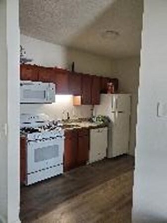 169-173 Washington St unit 4, Lynn, MA 01902 - photo 2