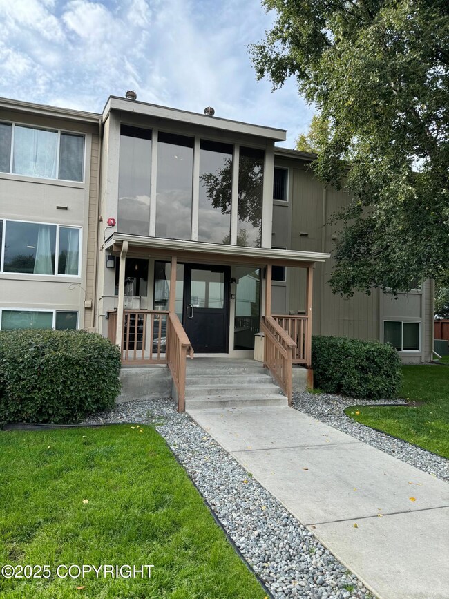 3100 Ward Place unit 7, Anchorage, AK 99517 - photo 2