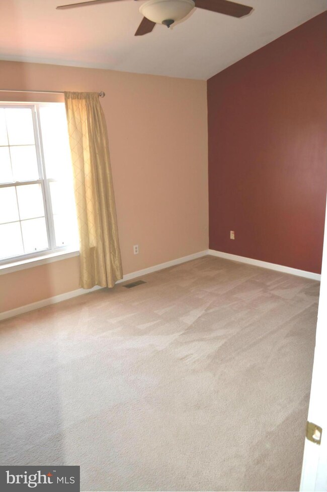 116 Royalty Cir, Owings Mills, MD 21117 - photo 6