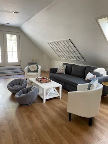 34 Central St unit 2, Beverly, MA 01915 - photo 2