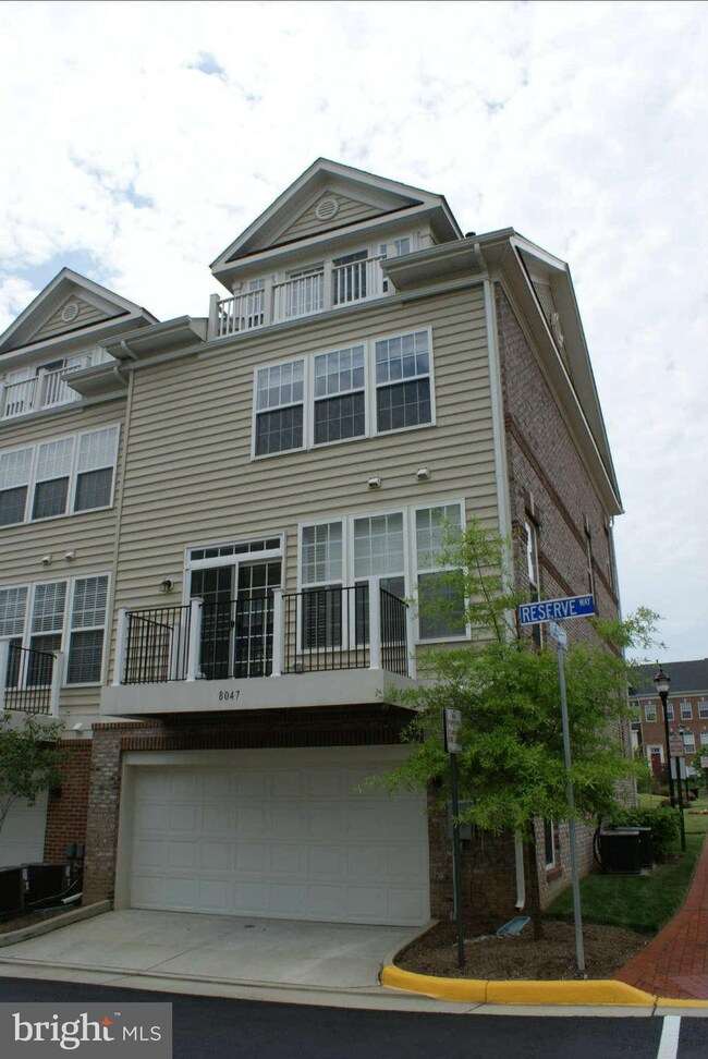 8047 Reserve Way, Vienna, VA 22182 - photo 2