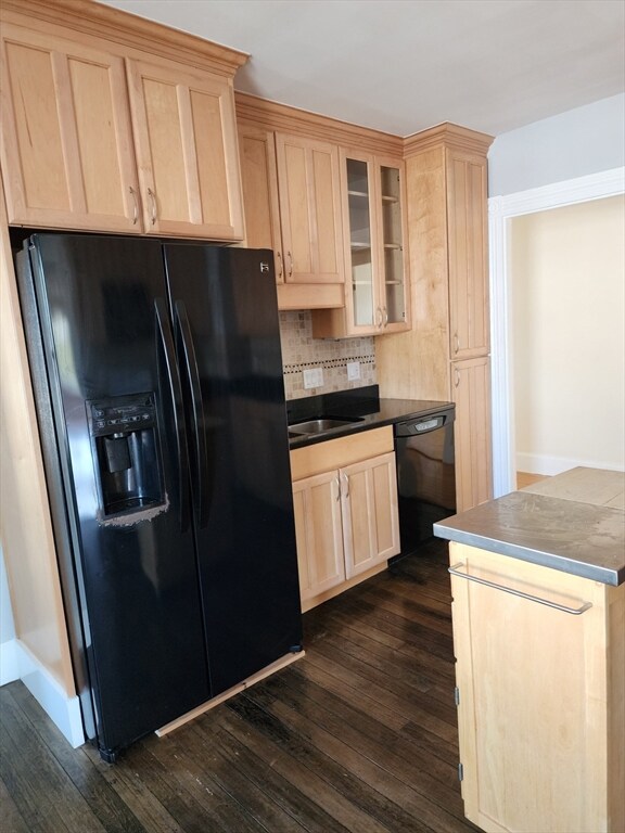 438 Main St unit 3, Stoneham, MA 02180 - photo 4