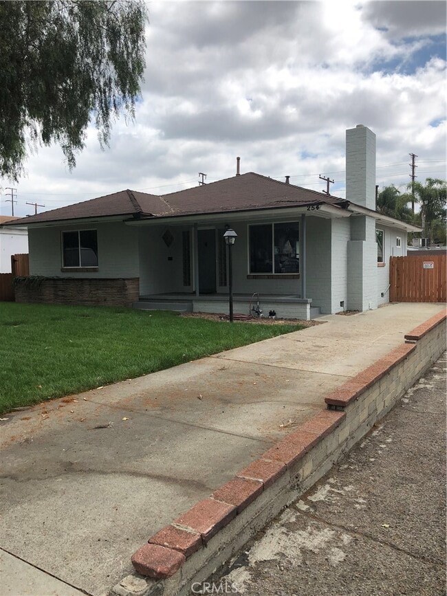 254 S Euclid Ave, Upland, CA 91786 - photo 2