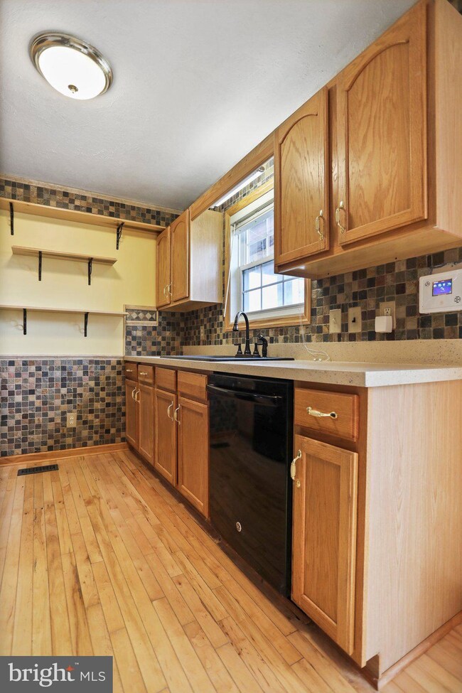 18902 Diller Dr, Hagerstown, MD 21742 - photo 6