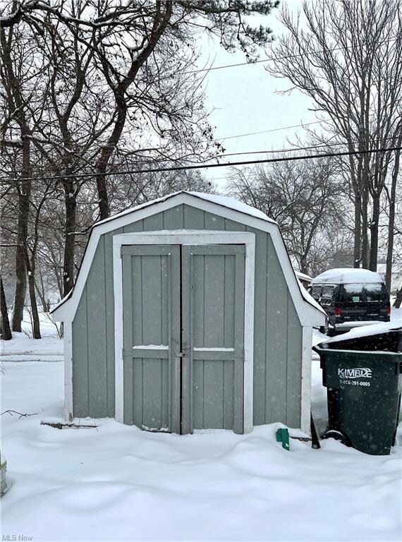 712 Locust St, Coshocton, OH 43812 - photo 3